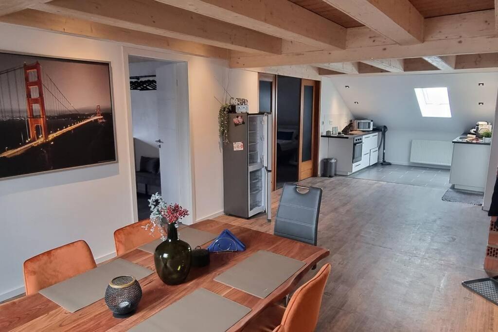 Capa Ferienwohnung Pfalz Neustadt an der Weinstraße Eksteriør bilde